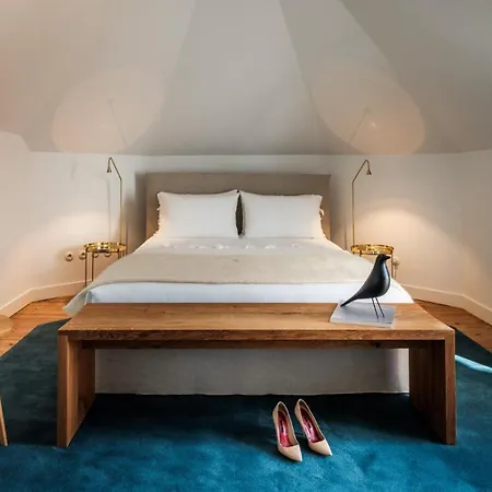 Oceanfront Luxury In With Pool Estoril