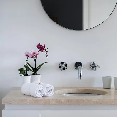 Oceanfront Luxury In With Pool * Estoril