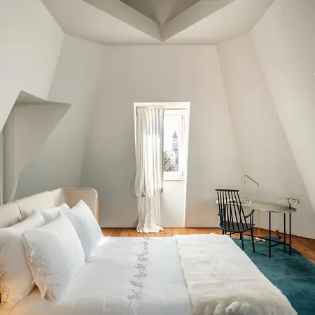 Villa Oceanfront Luxury In With Pool Estoril