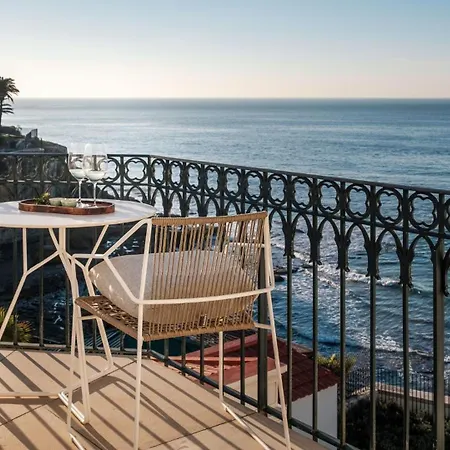 Oceanfront Luxury In With Pool * Эшторил