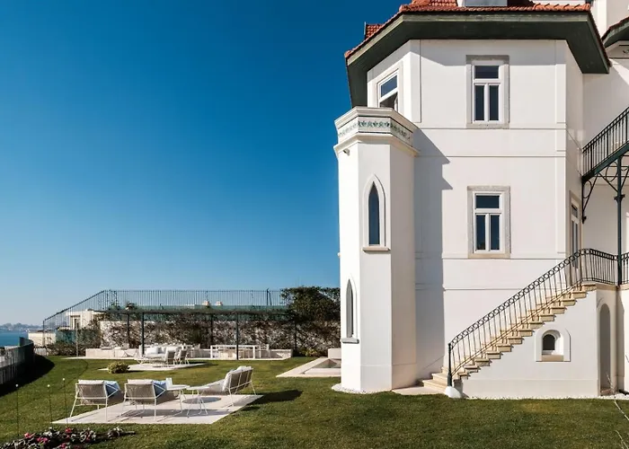 Oceanfront Luxury In With Pool * 埃斯托利尔