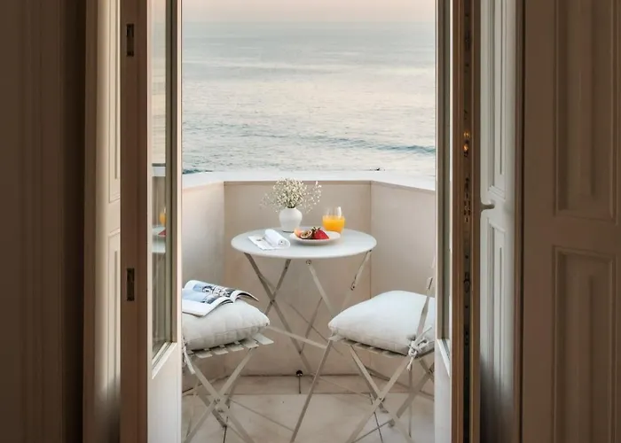 Oceanfront Luxury In With Pool