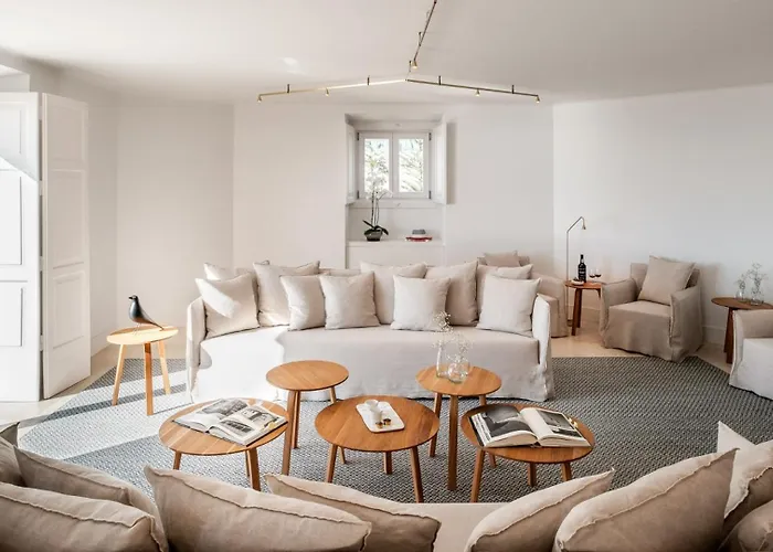 Oceanfront Luxury In With Pool *