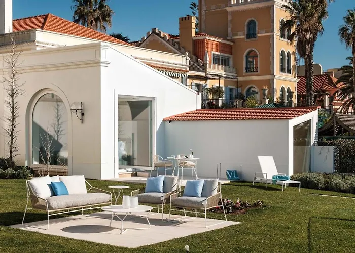 Oceanfront Luxury In With Pool * 埃斯托利尔