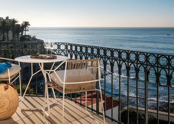 Oceanfront Luxury In With Pool